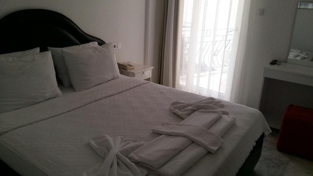 Hidden Garden Hotel Milas Chambre photo